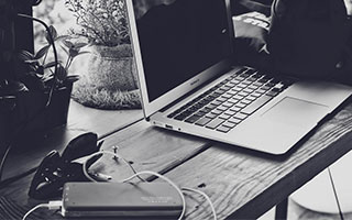 超级魔鬼赛程！29岁国脚自由身离队！今夏英超西甲豪门免签